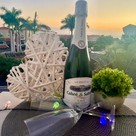 Tenerife Holidays Appartamento *