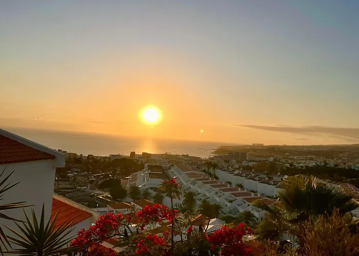 Tenerife Holidays * Costa Adeje (Tenerife)